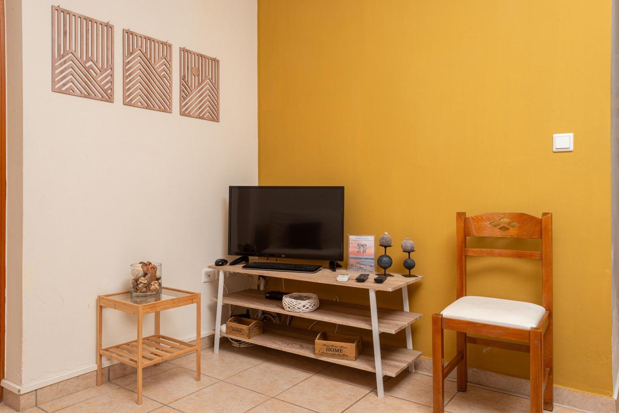 Mini Art Apartments Gerani  Dış mekan fotoğraf